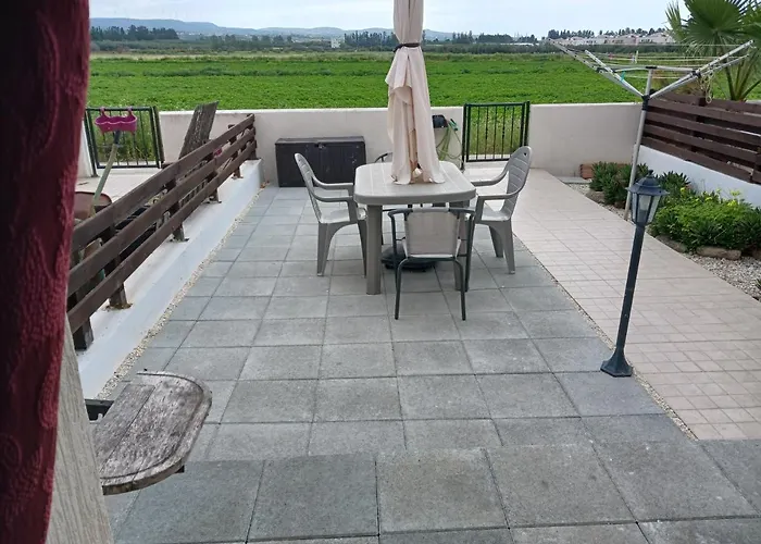 Beautiful 2-Bed House In Mandria Paphos